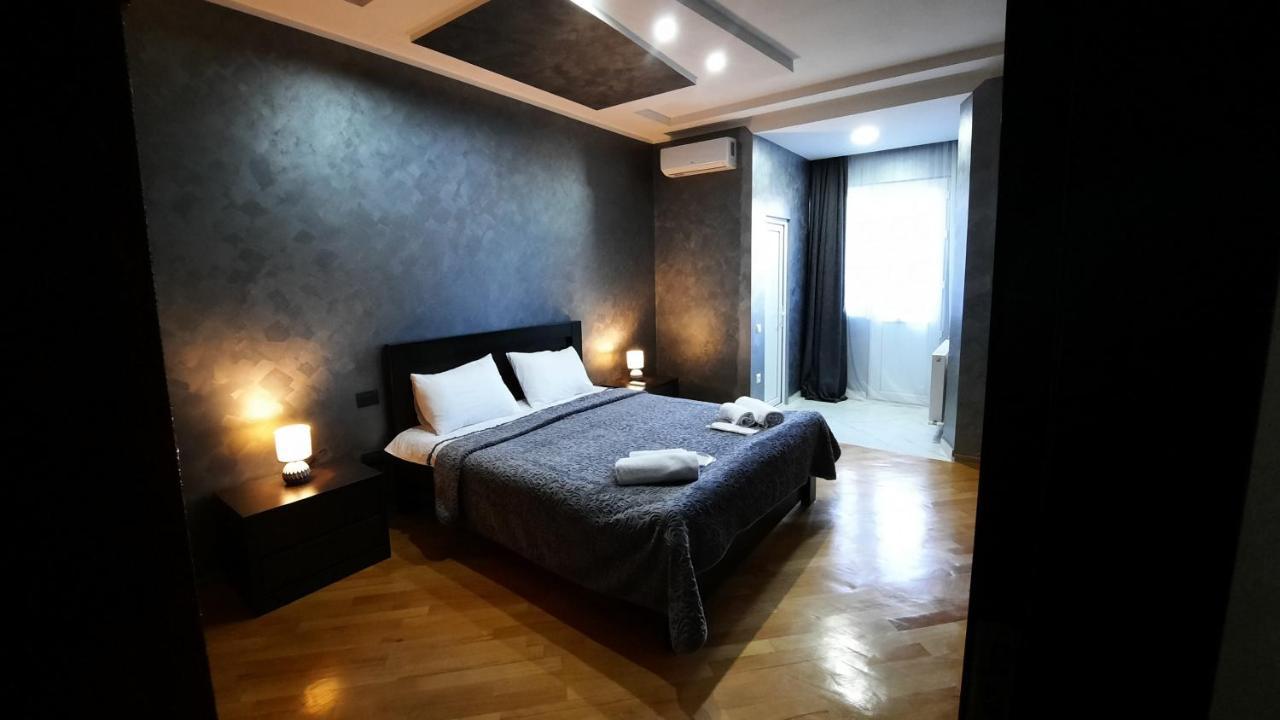 Makos Guest House クタイシ エクステリア 写真