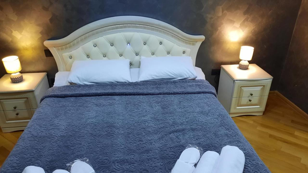 Makos Guest House クタイシ エクステリア 写真