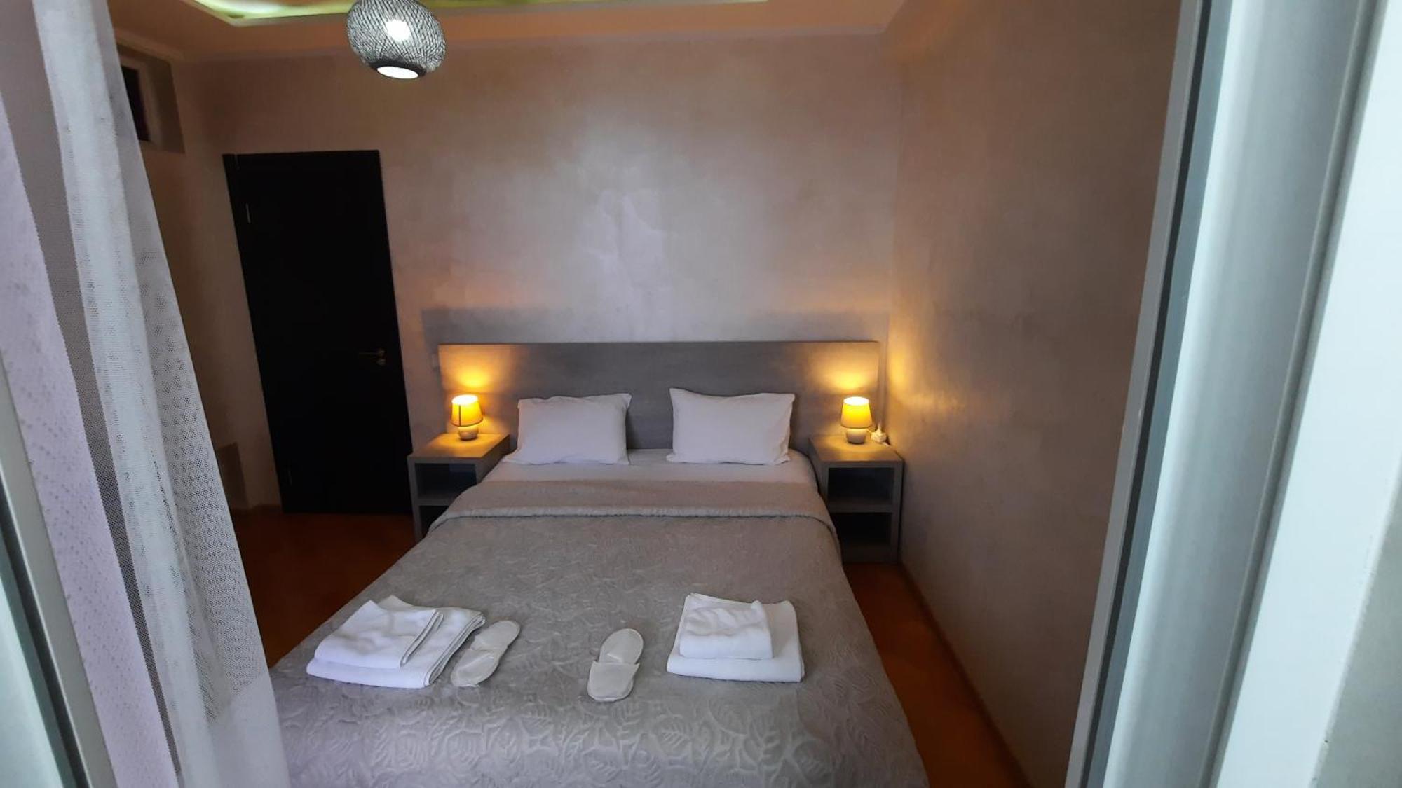 Makos Guest House クタイシ 部屋 写真